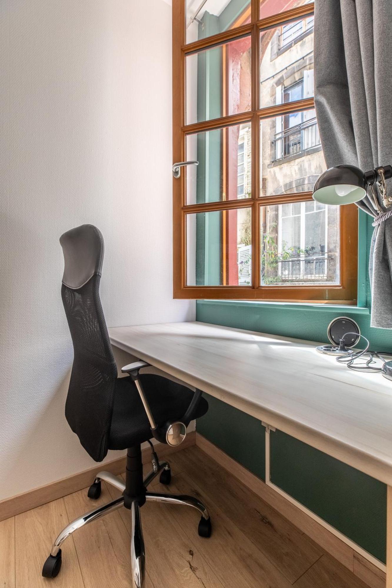Le Petit Pirou # Cosy # Halte Auvergne Thiers Exterior foto